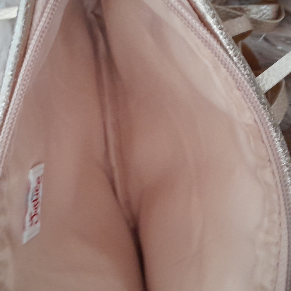 Cute Justice Crossbody Bag​ - Picture 4 of 8
